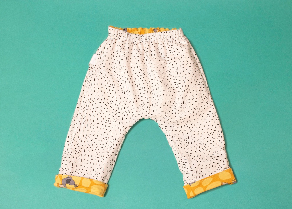 Pantalón amarillo bebe