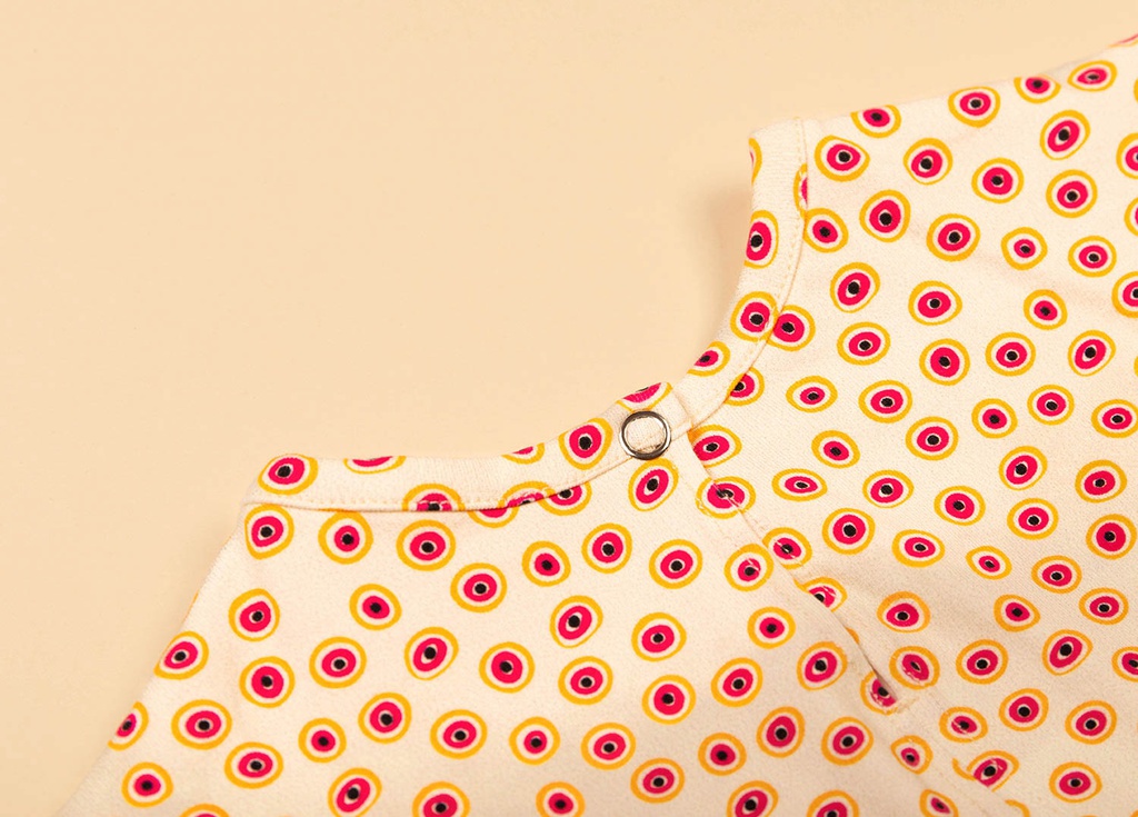 Camiseta beige bebé